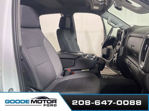Used 2022 Chevrolet Silverado 2500 LT w/ Convenience Package AWD/4WD image 24