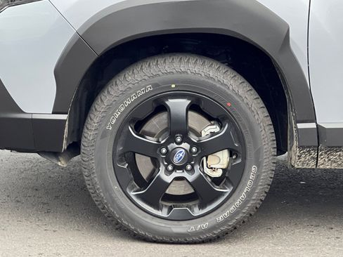 Used 2025 Subaru Forester Wilderness w/ Convenience Package image 26