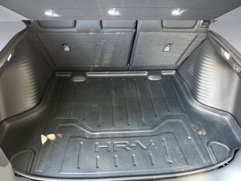 Used 2023 Honda HR-V LX image 24