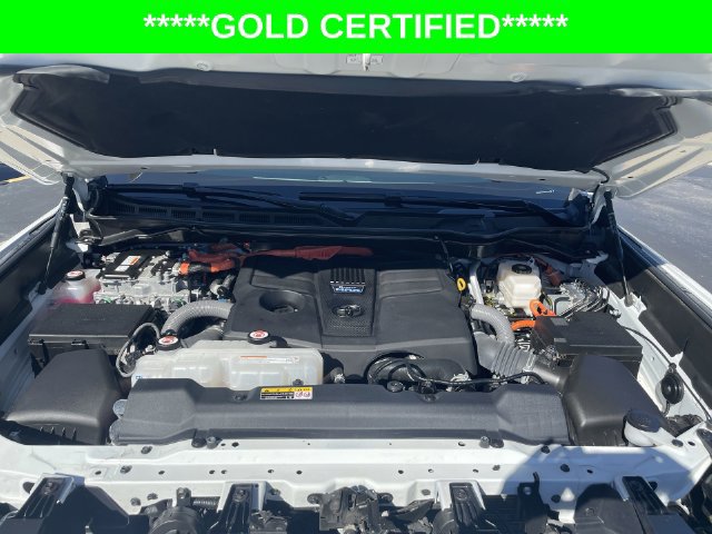 Certified 2025 Toyota Sequoia Limited w/ Tow Technology Package AWD/4WD image 30