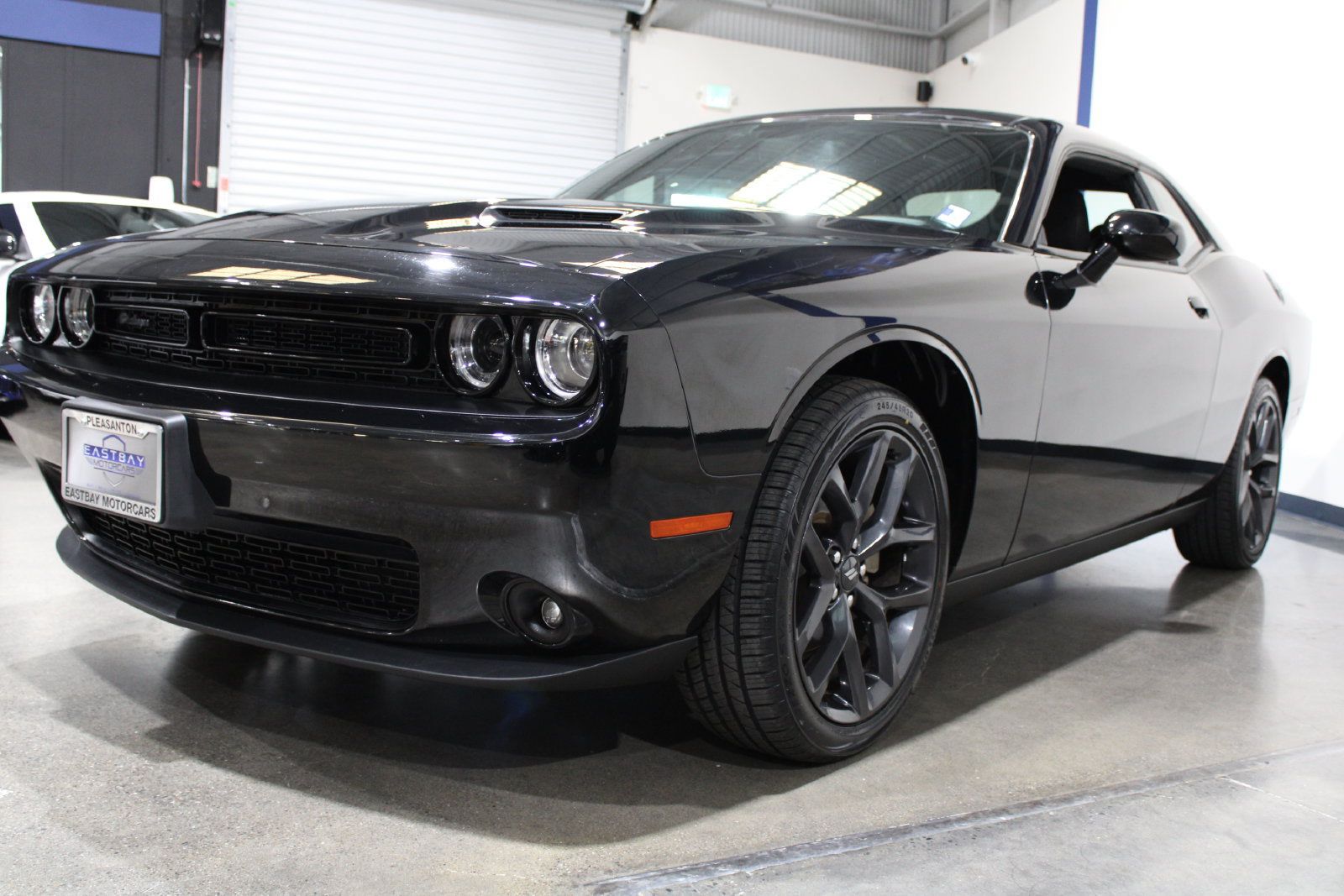 Used 2021 Dodge Challenger SXT w/ Blacktop Package RWD image 5