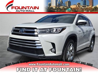Used 2017 Toyota Highlander Limited
