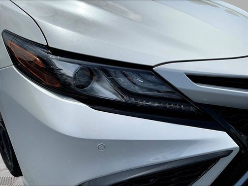 Used 2022 Toyota Camry XSE w/ Navigation Package FWD image 31
