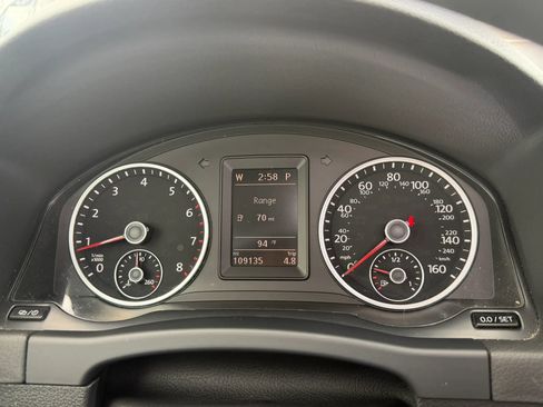 Used 2017 Volkswagen Tiguan Wolfsburg Edition FWD image 16