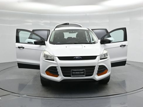 Used 2015 Ford Escape S FWD image 28