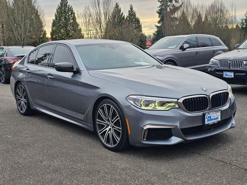 Used 2018 BMW M550i xDrive image 3