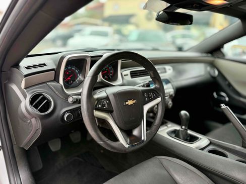 Used 2013 Chevrolet Camaro LS RWD image 16