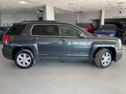 Used 2017 GMC Terrain SLE w/ Convenience Package image 8
