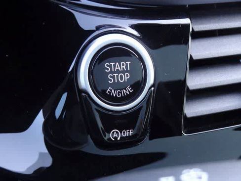 Used 2023 BMW 530i xDrive 530i xDrive w/ Convenience Package image 27