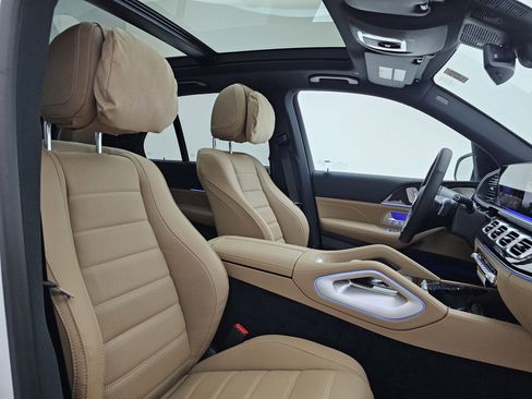 New 2026 Mercedes-Benz GLE 450 4MATIC image 16