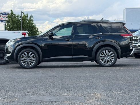 Used 2022 Nissan Pathfinder SL w/ SL Premium Package FWD image 46
