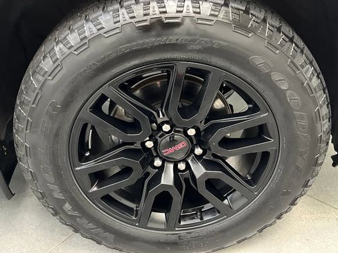 Used 2024 GMC Sierra 1500 Elevation AWD/4WD image 72