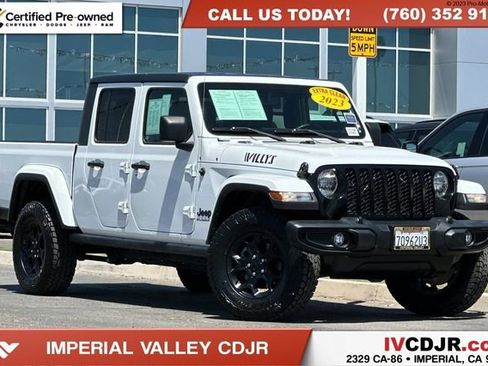 Used 2023 Jeep Gladiator Mojave AWD/4WD image 1