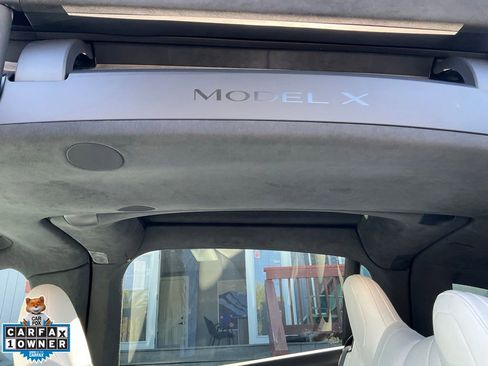 Used 2022 Tesla Model X AWD/4WD image 31