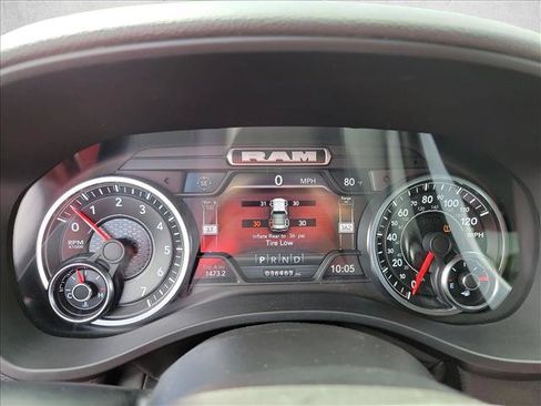 Used 2022 RAM 1500 Big Horn AWD/4WD image 14