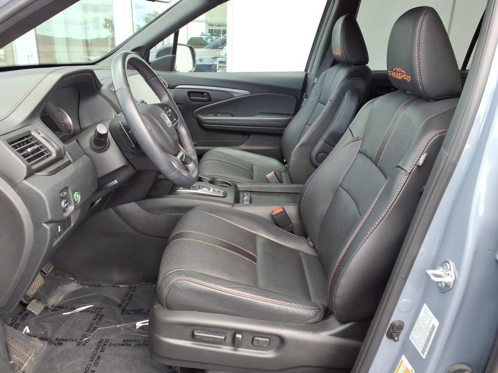 Used 2022 Honda Pilot TrailSport image 7