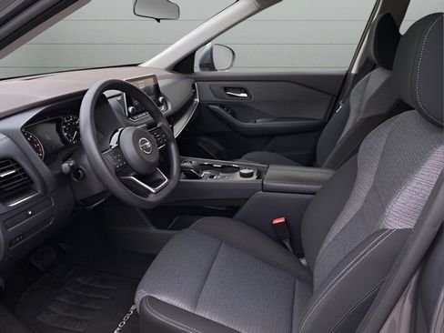 Used 2021 Nissan Rogue SV AWD/4WD image 12