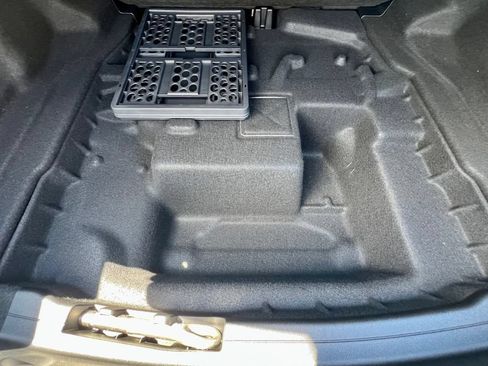 Certified 2026 Mercedes-Benz E 350 4MATIC Sedan image 38