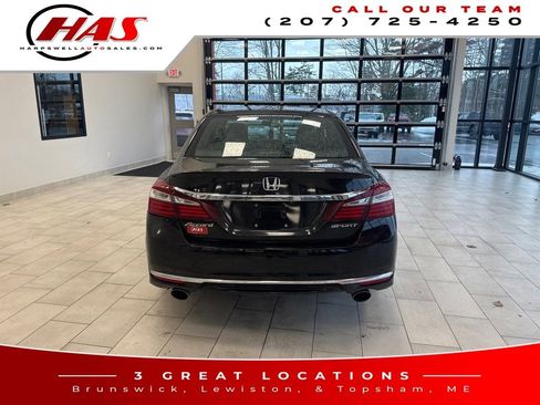 Used 2016 Honda Accord Sport image 5