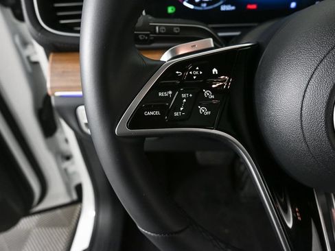 Certified 2026 Mercedes-Benz GLE 350 4MATIC image 9
