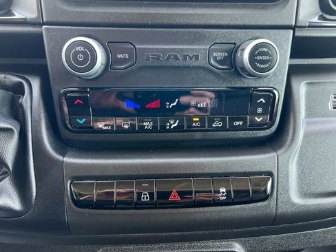 Used 2025 RAM ProMaster 2500 FWD image 23