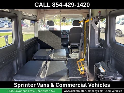 Used 2019 RAM ProMaster 3500 w/ Premium Appearance Group FWD image 23