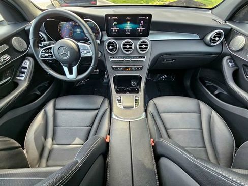 Certified 2021 Mercedes-Benz GLC 300 4MATIC image 24
