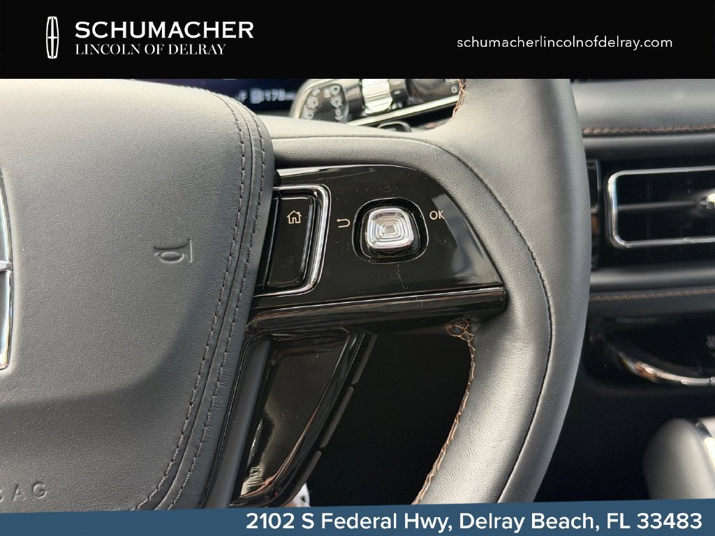 New 2027 Lincoln Aviator 2WD image 25