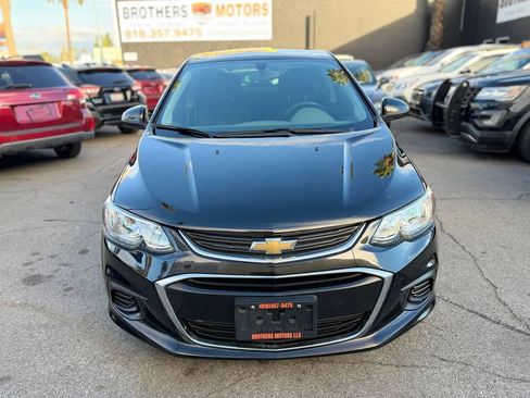 Used 2017 Chevrolet Sonic LT image 4
