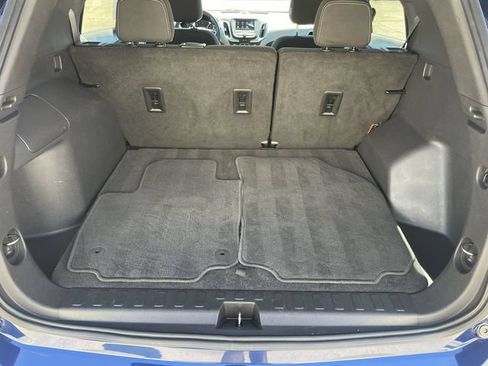 Used 2022 Chevrolet Equinox LS w/ LS Convenience Package AWD/4WD image 22