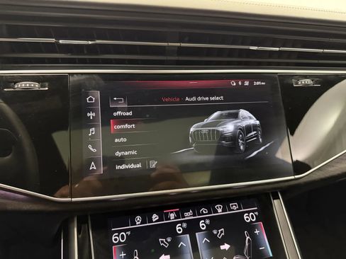 Used 2019 Audi Q8 Prestige AWD/4WD image 33