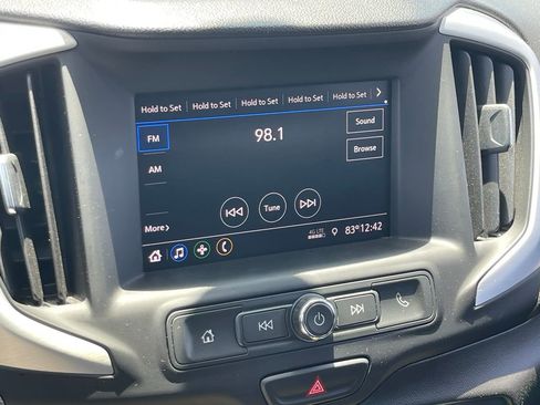 Used 2021 GMC Terrain SLE w/ Elevation Edition FWD image 7