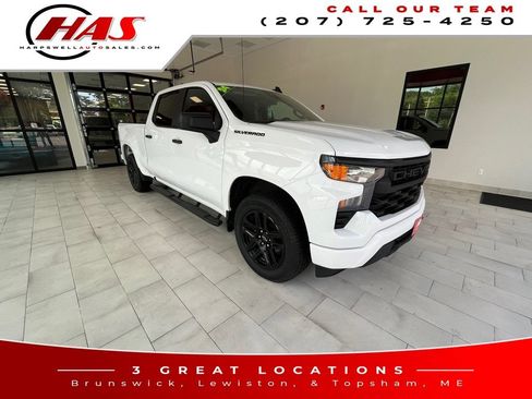 Used 2024 Chevrolet Silverado 1500 Custom w/ LPO, Dark Essentials Package AWD/4WD image 9