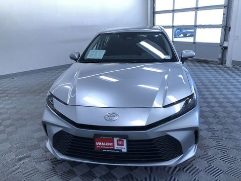 Used 2026 Toyota Camry LE FWD image 15