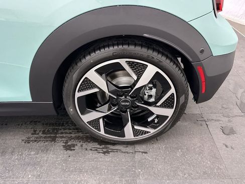 Used 2026 MINI Cooper S FWD image 25