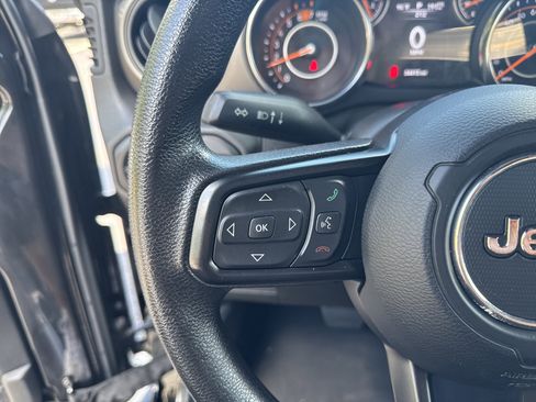 Used 2019 Jeep Wrangler Unlimited Sport image 20