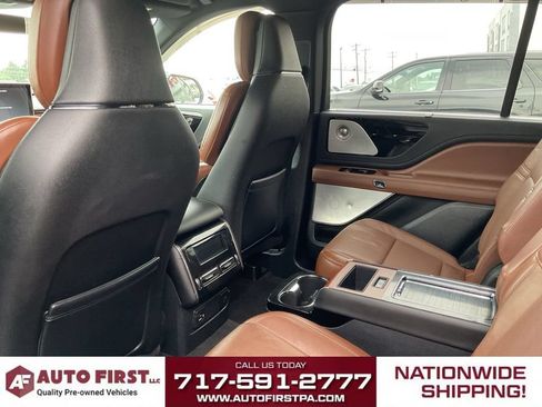 Used 2020 Lincoln Aviator Reserve w/ Equipment Group 201A AWD/4WD image 9
