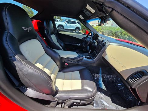 Used 2009 Chevrolet Corvette Convertible w/ Preferred Equipment Group RWD image 49