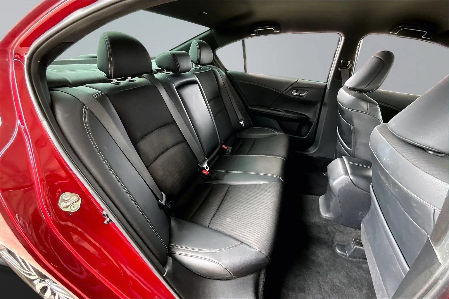 Used 2017 Honda Accord Sport image 22