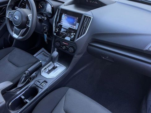 Used 2022 Subaru Impreza 2.0i Premium image 27