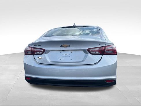 Used 2022 Chevrolet Malibu LT FWD image 8