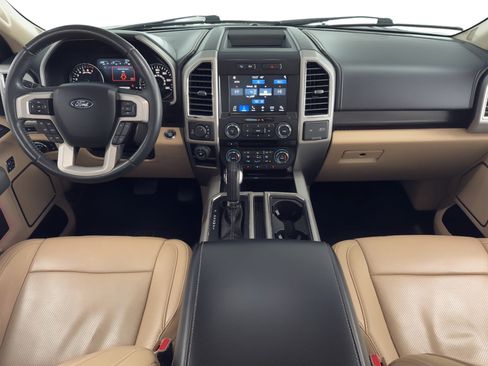 Used 2017 Ford F150 Lariat image 19