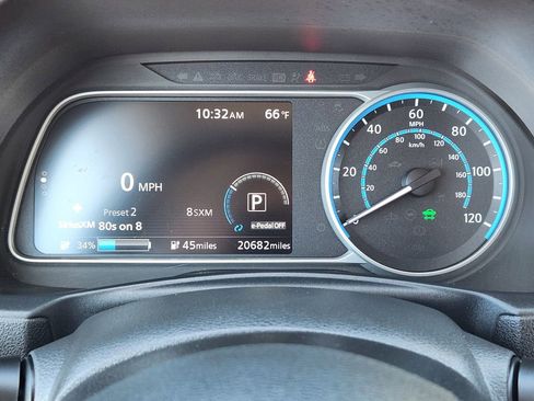 Used 2024 Nissan Leaf S FWD image 12