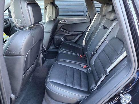 New 2026 Porsche Macan GTS image 18