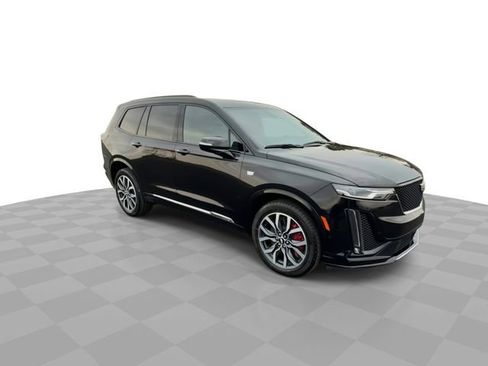 Certified 2024 Cadillac XT6 Sport w/ Technology Package AWD/4WD image 2