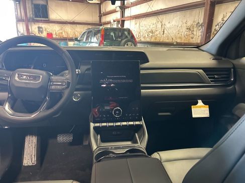 New 2026 GMC Terrain AT4 w/ Convenience Package III AWD/4WD image 13
