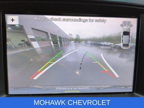 Used 2019 Ford Explorer XLT w/ Equipment Group 202A AWD/4WD image 16