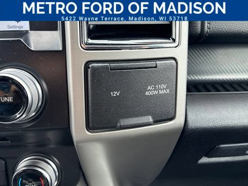 Used 2018 Ford F150 Lariat w/ Equipment Group 502A Luxury AWD/4WD image 28