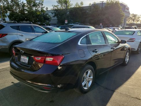 Used 2020 Chevrolet Malibu LS image 4