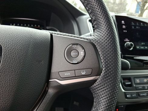 Used 2023 Honda Passport EX-L image 21